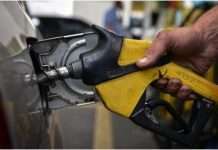 США зобовяжуть оснащувати авто камерами заднього виду