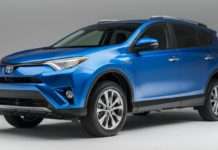Гібридна 2016 Toyota RAV4 представлена на New York Auto Show
