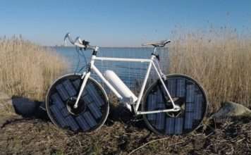 Велосипед з електродвигуном на сонячних батареях