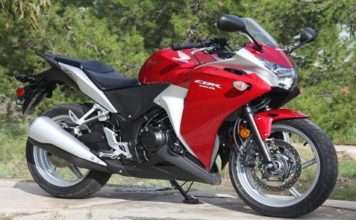 Як їздити на мотоциклі – Крок за кроком