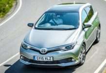 2015 Тойота Ауріс 1.2 Турбо: Короткий огляд