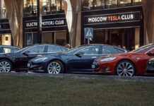 У раді федерації запропонували пустити машини мільярдерів на «виділенки»