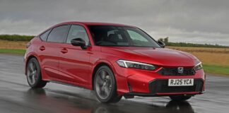 Honda Civic: хетчбек, який на першому місці ставить задоволення від водіння
