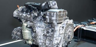 Honda powraca do silników V-Twin w nowych generacjach samochodów hybrydowych