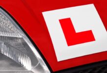 Черга на іспит з водіння: студенти стикаються з роками затримок