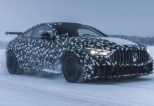 Mercedes-Benz підтверджує високоефективну модель CLE63 з двигуном V8