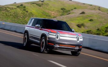 Rivian планує продати 20 000 R2 в 2026 році, У міру запуску виробництва