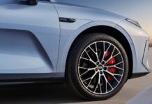 Geely і Ford ведуть переговори про те, щоб обійти мита ЄС шляхом спільного виробництва