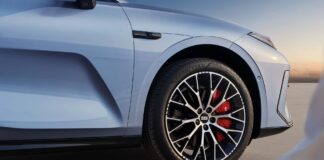 Geely et Ford en pourparlers pour contourner les tarifs douaniers de l’UE grâce à une production conjointe