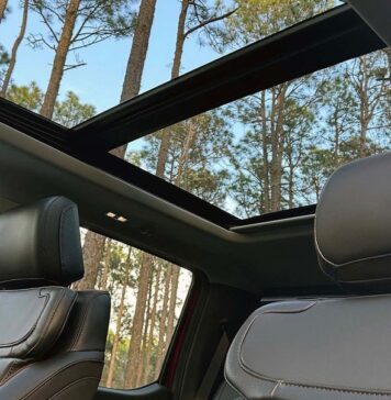 2026 Ford F-250 4×4: Перший погляд на інтер’єр