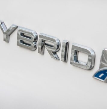 Гібридні автомобілі: розбираємося в технологіях Mild, Full і Plug-In