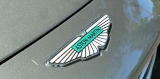 Aston Martin anuncia cortes na força de trabalho em meio a perdas crescentes