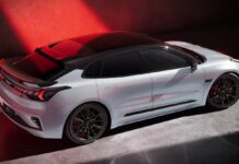 Zeekr 001 Anniversary Edition запускається з спринтом 2,91 секунди, подвійним двигуном потужністю 680 кВт, від 50 400 доларів США