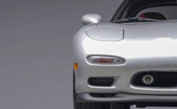 Mazda RX-7: Як одержимість інженерною досконалістю створила культову машину