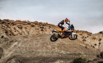 Новий король далеких пригод? Аналіз KTM 1390 Super Adventure R