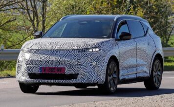 Оновлення Renault Scenic: чого чекати від оновленого електромобіля