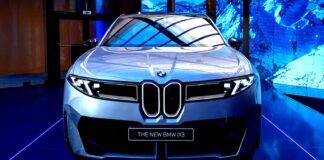 Letní změna BMW: Cenově dostupný iX3 a posedlost uhlíkovými vlákny