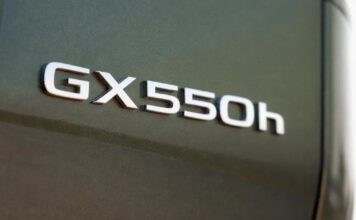 Чому гібридна Lexus GX не приїде до Австралії