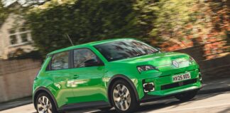 Fuel Crisis Fuels EV Boom: How the Iran Conflict Is Rewiring Car Buying Habits