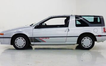 Найдивніший Nissan 1980-х років був купе, універсалом і T-Top одночасно