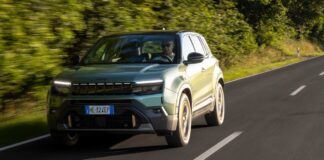 The Jeep Avenger Gets a Facelift, Not a Heart Transplant