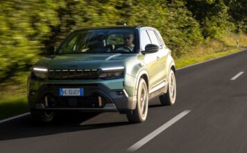Jeep Avenger получил рестайлинг, но не пересадку сердца