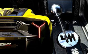 Lamborghini розлучається з механічною коробкою передач