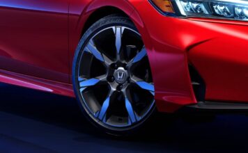 Civic Hybrid 2026 року: просить мало, а віддячить щедрим чином