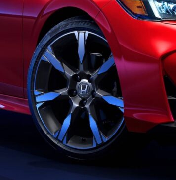 Civic Hybrid 2026 року: просить мало, а віддячить щедрим чином