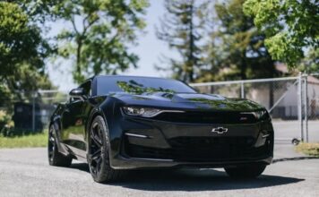 На що справді здатний Chevrolet Silverado 1500 2023 у плані буксирування?