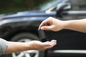 Як домовитися про залишкову вартість при лізингу автомобіля та уникнути прихованих комісій