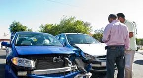 Dlaczego raporty CARFAX nadal zawierają puste miejsca, nawet podczas sprawdzania po numerze VIN