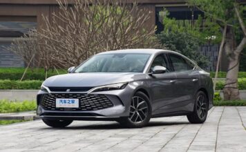 BYD Qin L і Seal 06: гібриди із запасом ходу 1000 км, що ламають правила