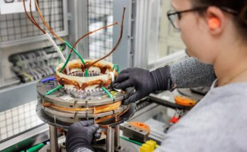 Новий електродвигун Renault і Valeo обходиться без рідкісноземельних металів